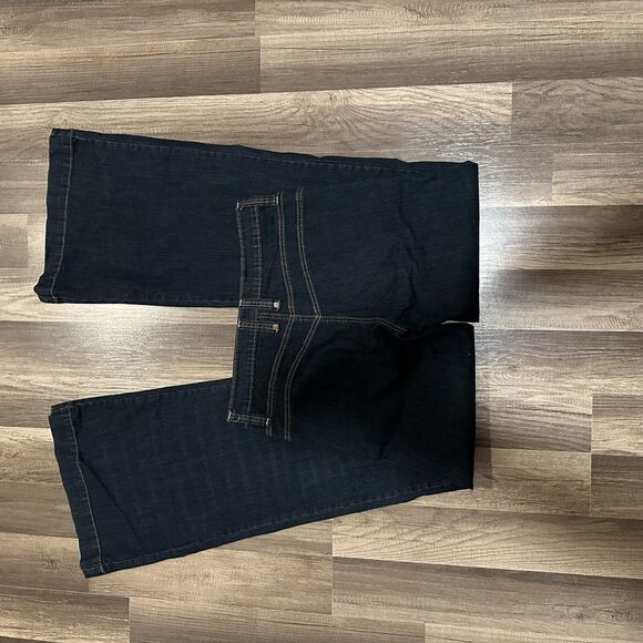 Urban Behavior Drew Vintage Wide Flare Mid Rise Women Jeans Size 11/ 31 NWOT - Picture 7 of 8